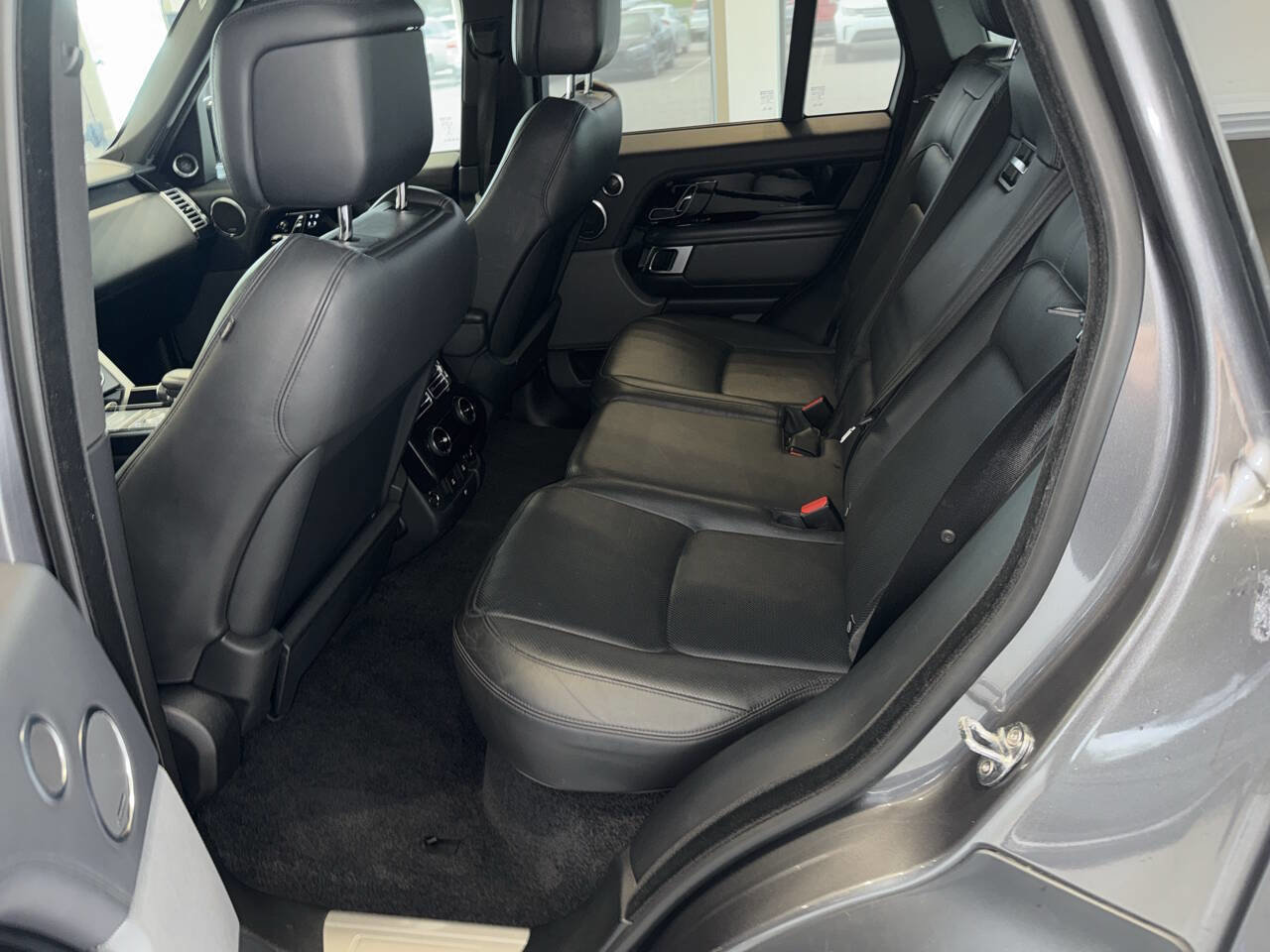 Used 2019 Land Rover Range Rover HSE AWD/4WD image 26