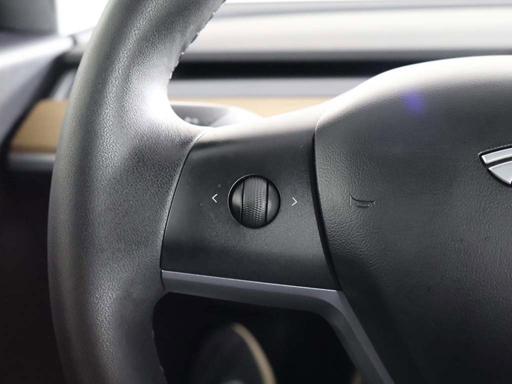 Used 2020 Tesla Model 3 Long Range image 41