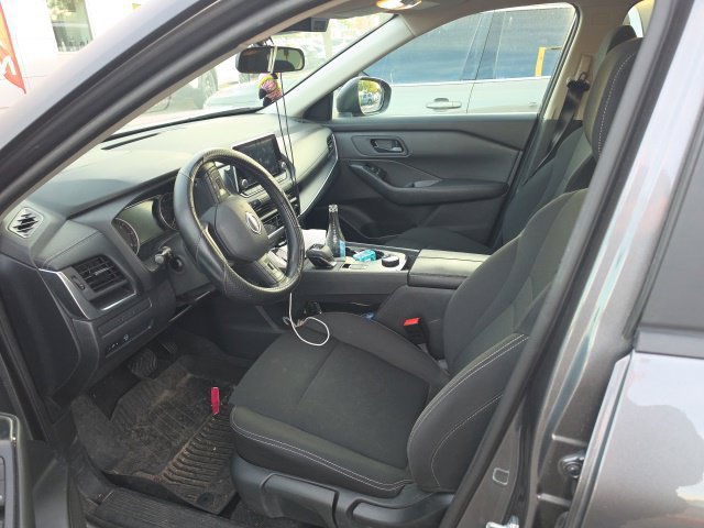 Certified 2025 Nissan Rogue S AWD/4WD image 5