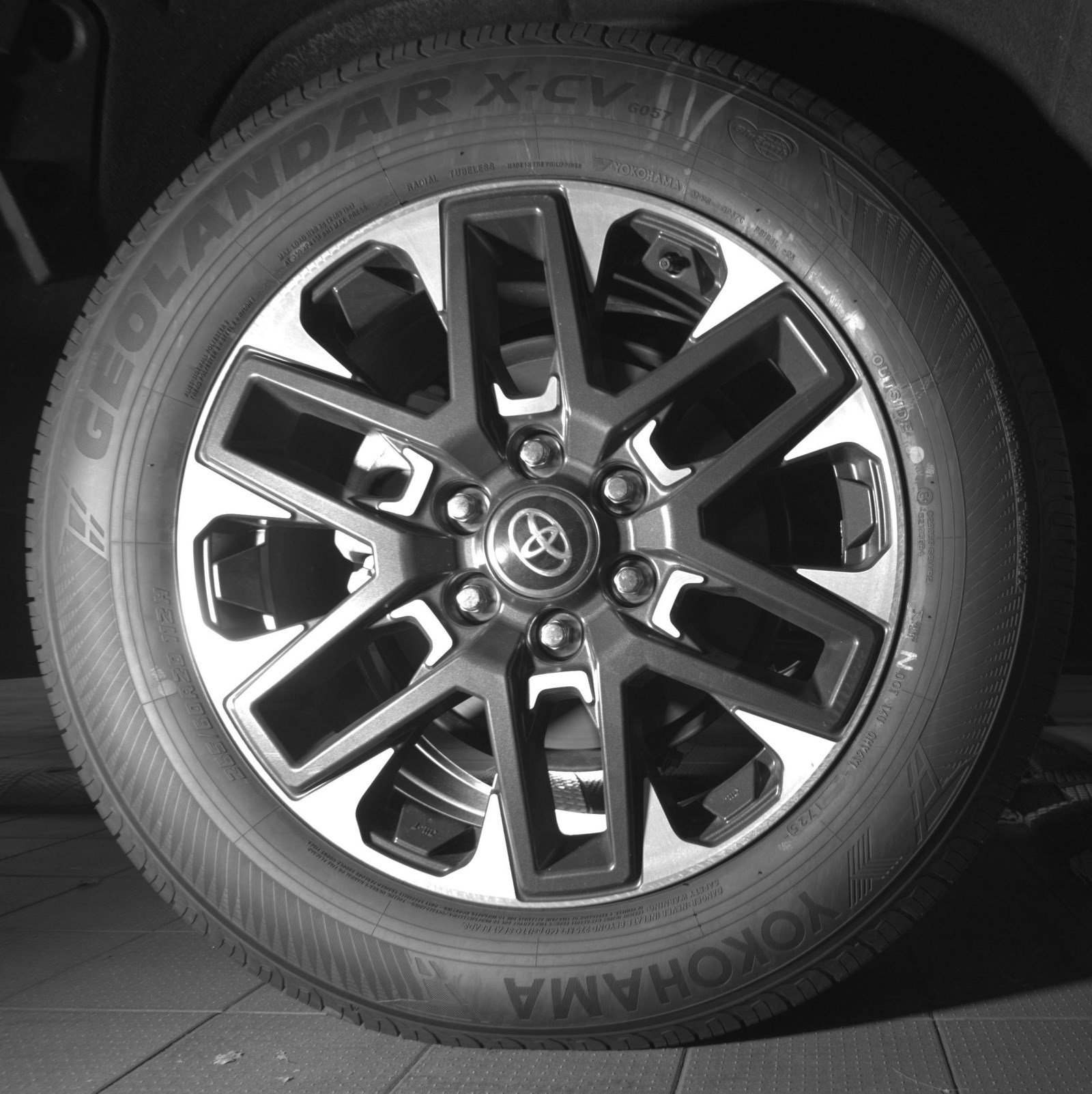 Certified 2026 Toyota Sequoia Limited AWD/4WD image 15