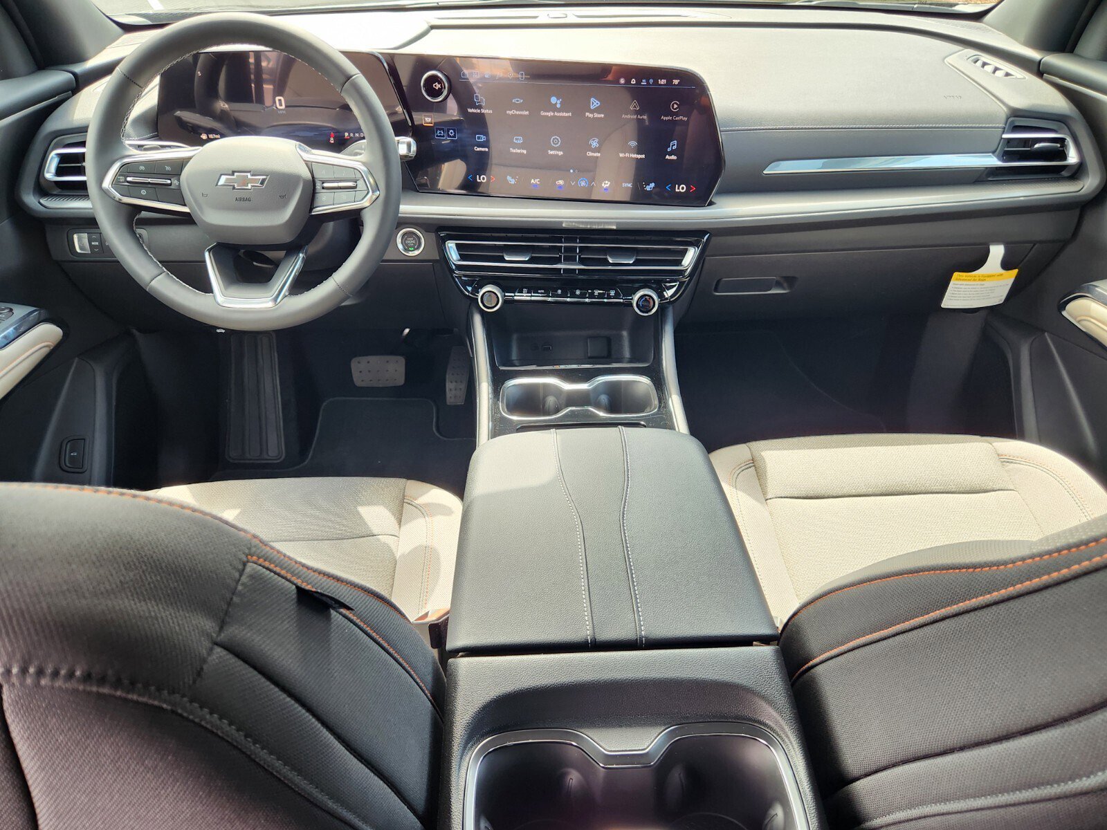 New 2026 Chevrolet Traverse LT w/ Midnight/Sport Edition image 8