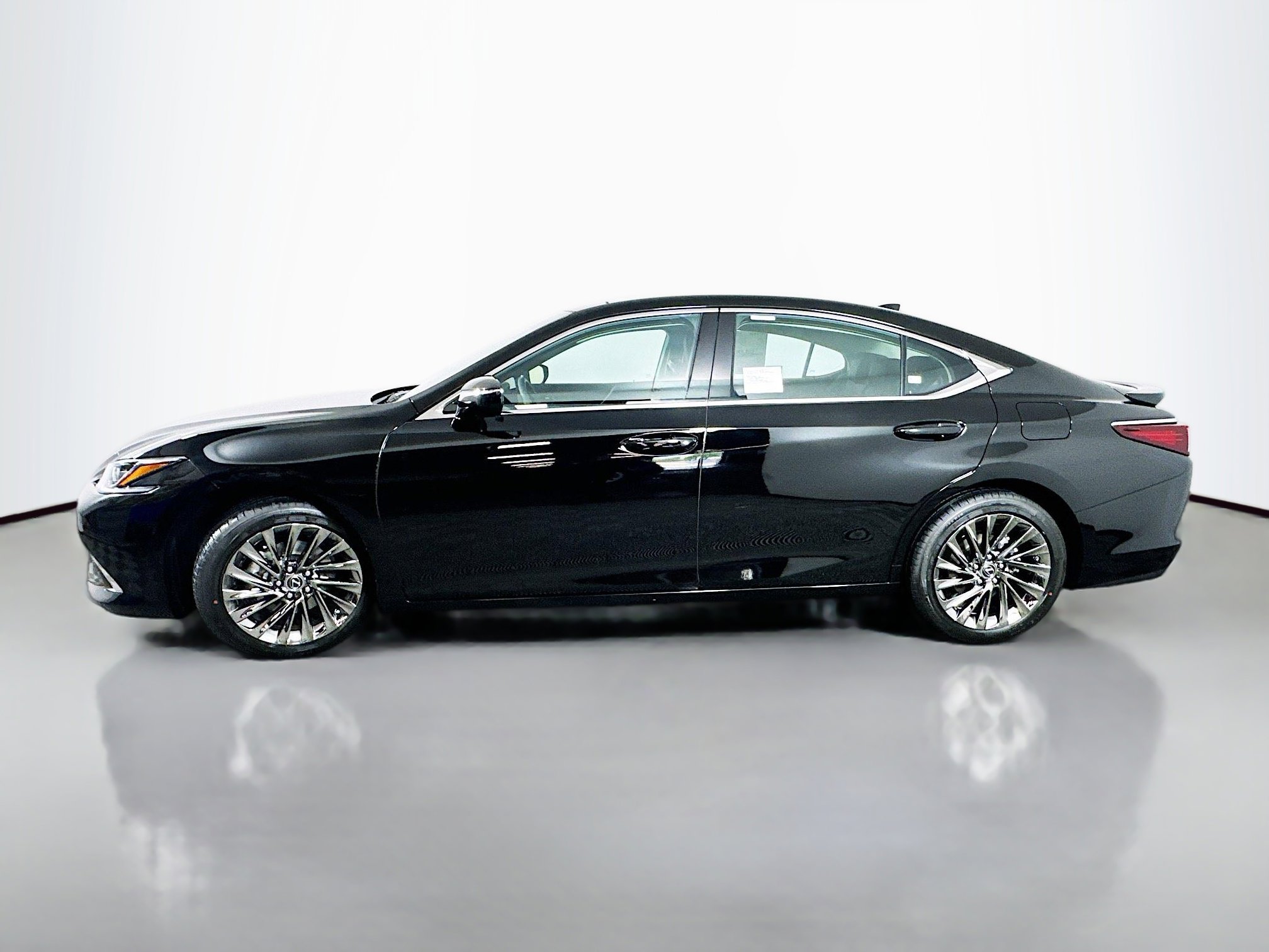 New 2025 Lexus ES 350 w/ Luxury Package image 4