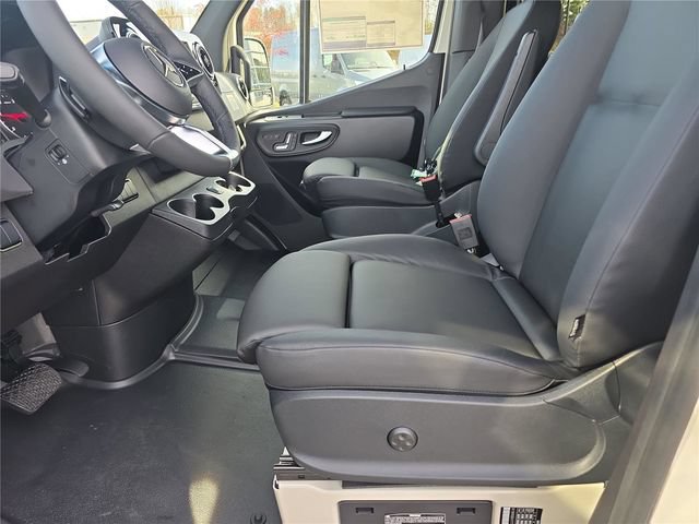 New 2026 Mercedes-Benz Sprinter 2500 image 21