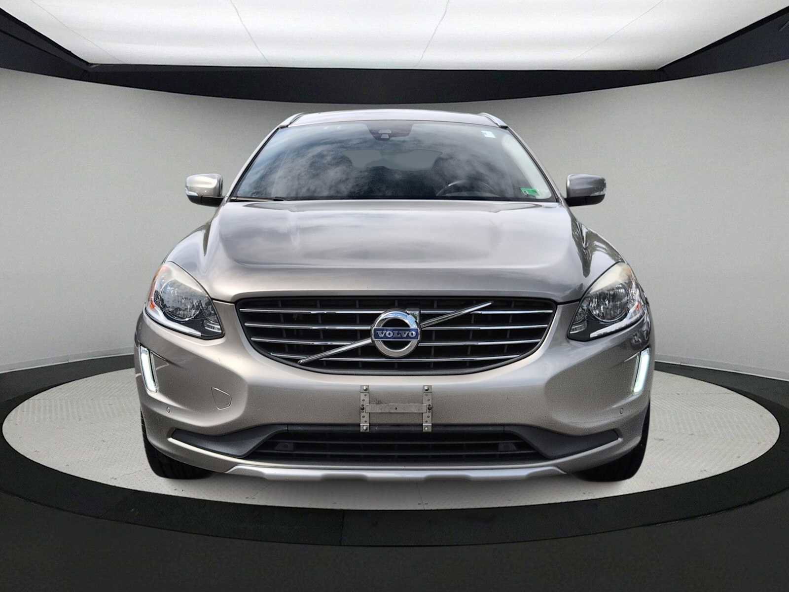 Used 2015 Volvo XC60 T5 Premier FWD image 3