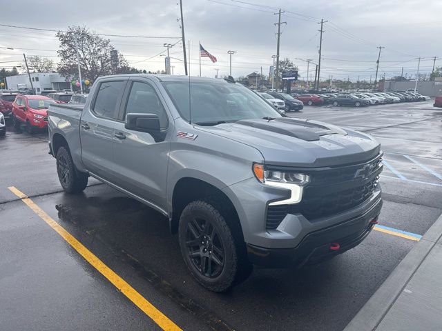 Used 2023 Chevrolet Silverado 1500 LT Trail Boss w/ Protection Package AWD/4WD image 2