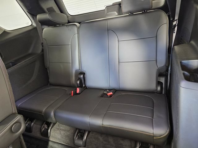 Used 2019 Chevrolet Traverse Premier w/ Redline Edition AWD/4WD image 18