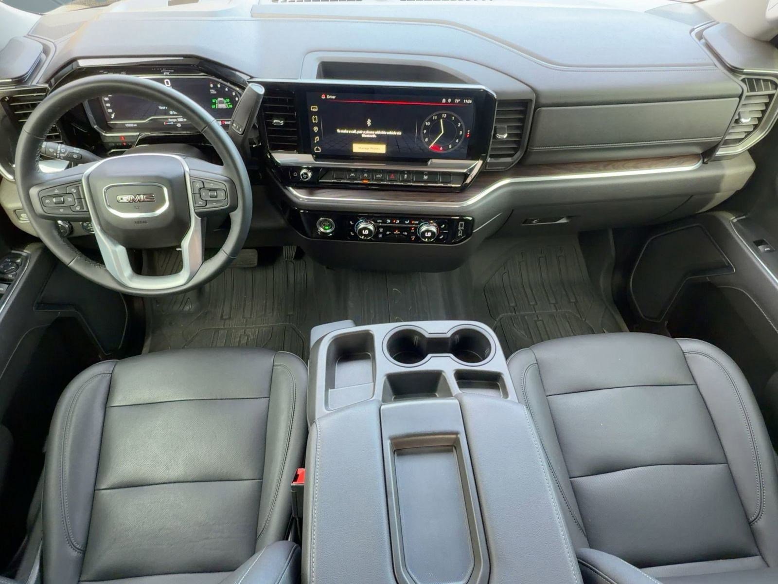 Used 2023 GMC Sierra 1500 SLT image 13