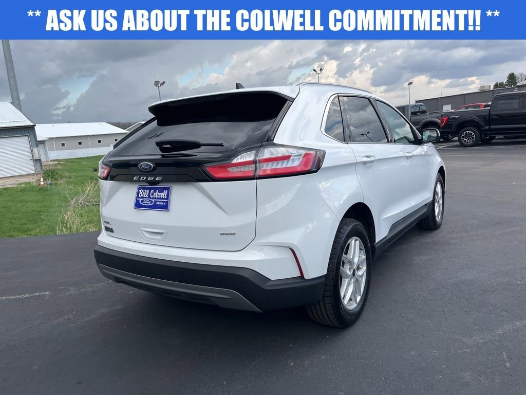 Used 2022 Ford Edge SEL w/ Convenience Package AWD/4WD image 4
