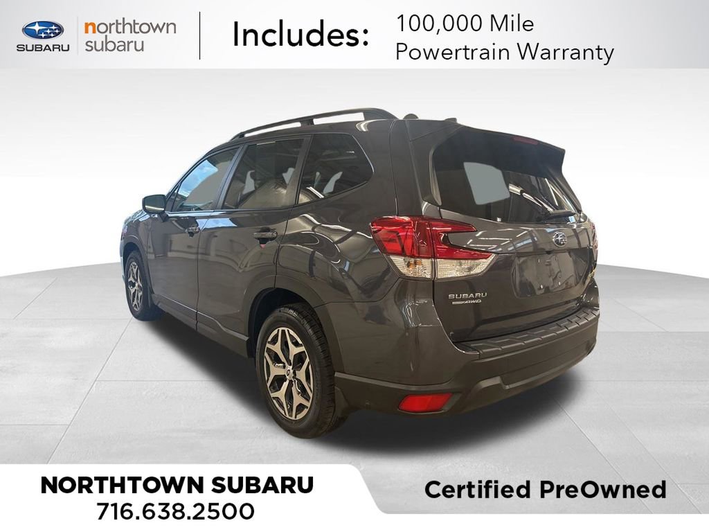 Used 2021 Subaru Forester Premium AWD/4WD image 2