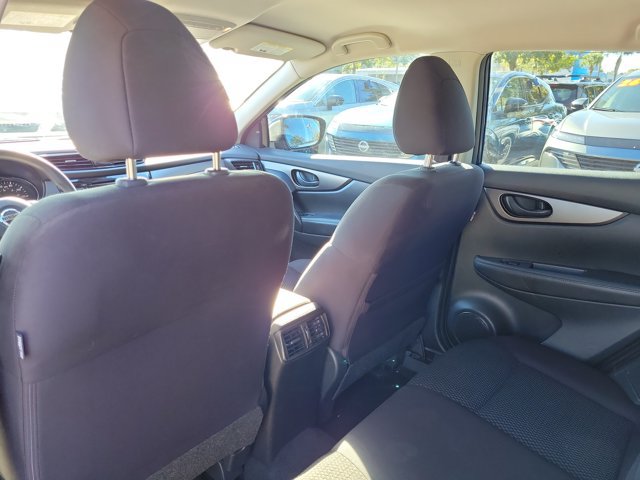Used 2022 Nissan Rogue Sport S FWD image 12