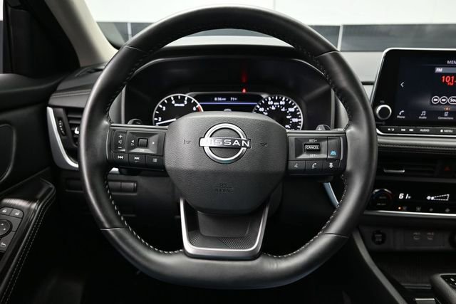 Used 2025 Nissan Rogue SV AWD/4WD image 28