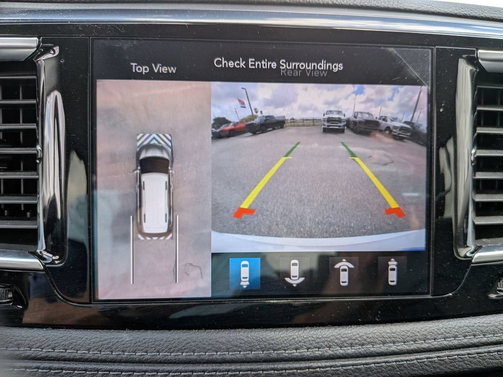 Used 2020 Chrysler Pacifica Limited w/ Advanced Safetytec Group FWD image 29