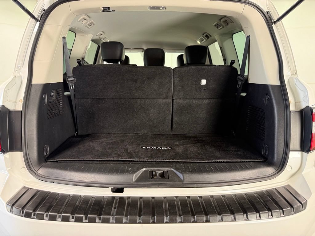 Used 2022 Nissan Armada SV w/ Cargo Package RWD image 10