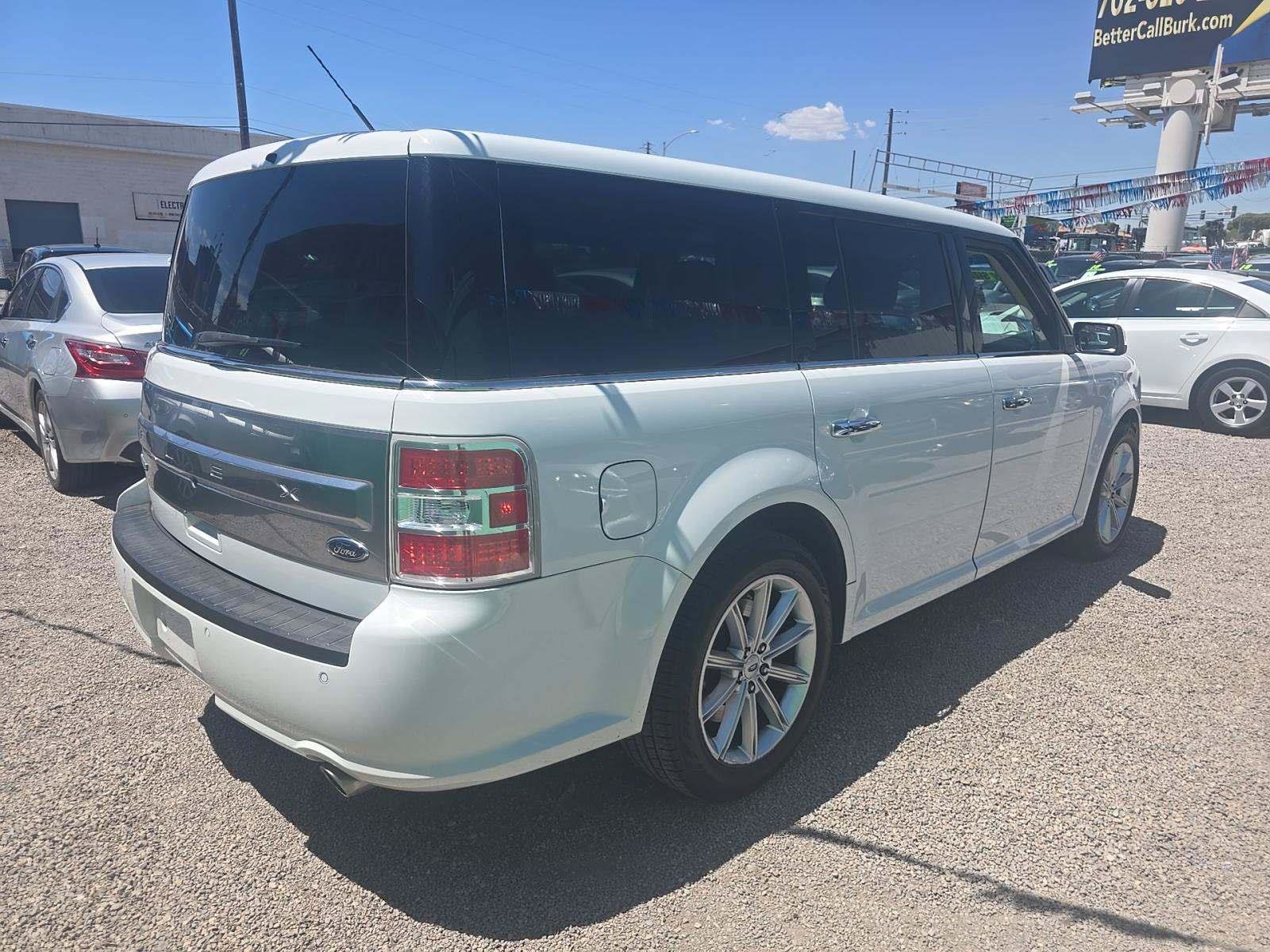 Used 2019 Ford Flex Limited FWD image 3