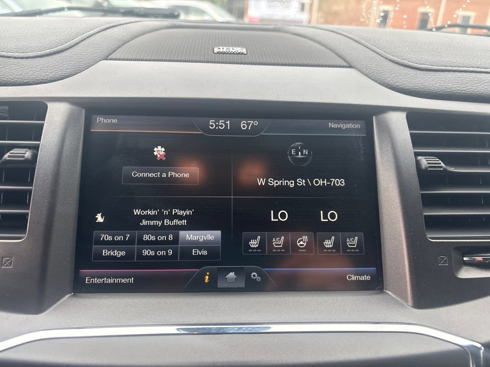 Used 2015 Lincoln MKS AWD w/ Equipment Group 101A image 27