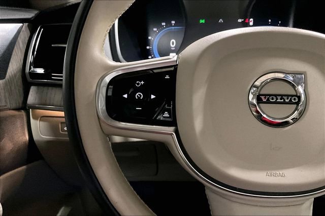 Certified 2023 Volvo XC90 B6 Ultimate w/ Lounge Package image 19