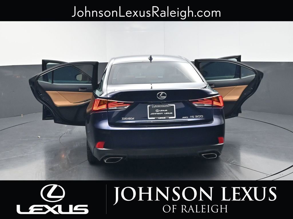 Used 2018 Lexus IS 300 AWD w/ Comfort Package image 8