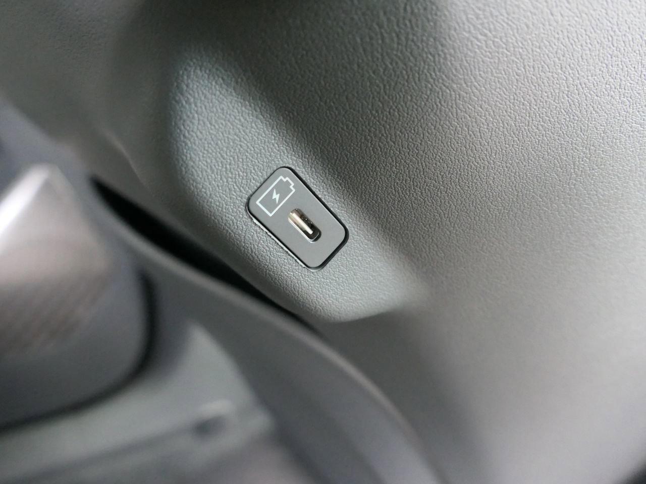 New 2026 Kia EV9 Wind image 22