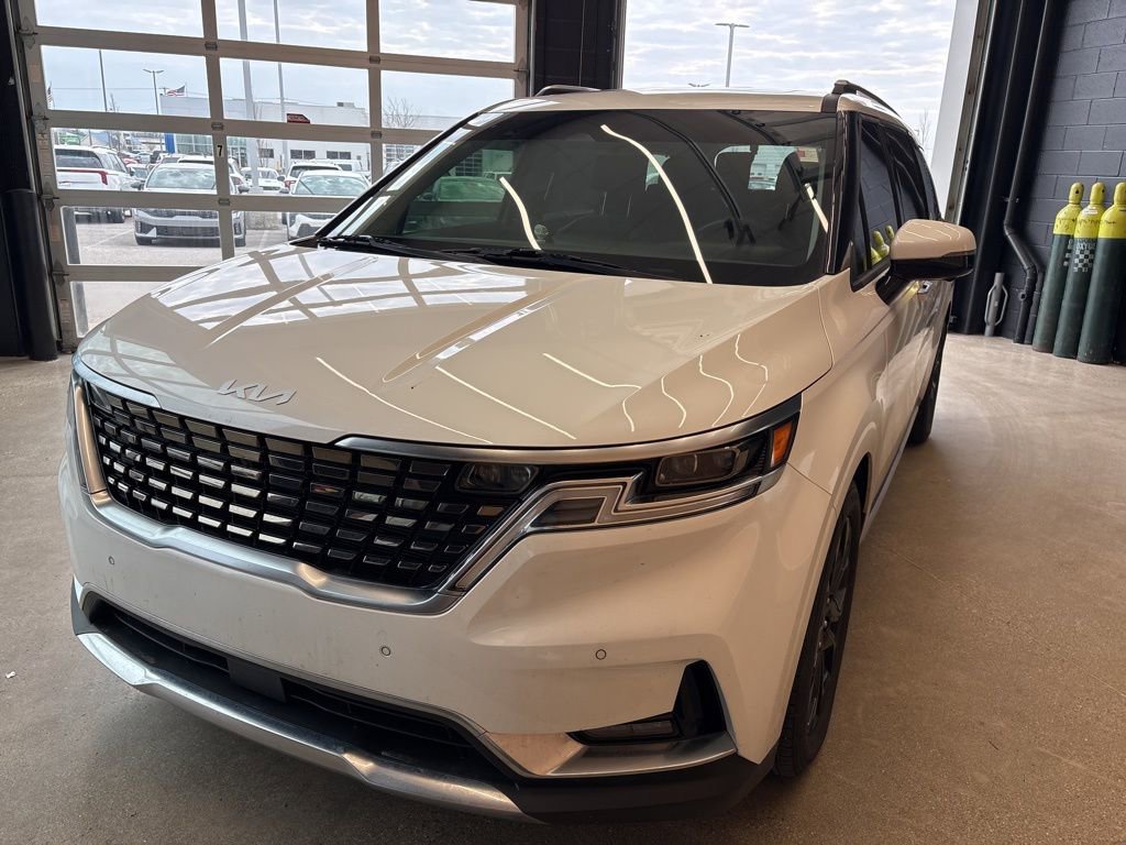 Certified 2022 Kia Carnival SX Prestige image 5