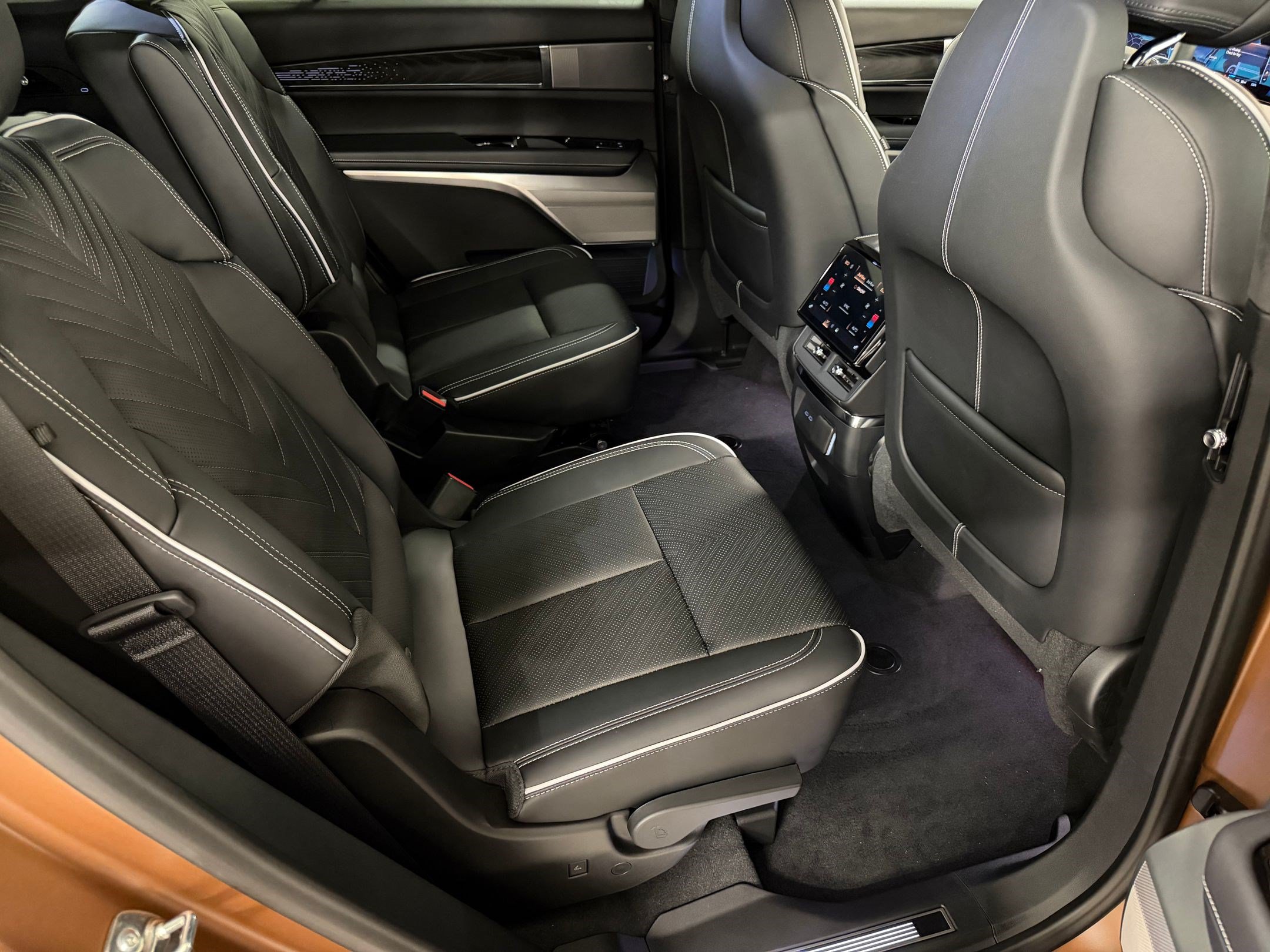 New 2027 Cadillac Vistiq Luxury AWD/4WD image 51