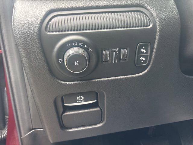 Used 2024 Jeep Wagoneer Series II image 9