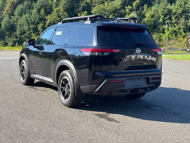 Used 2023 Nissan Pathfinder Rock Creek AWD/4WD image 5