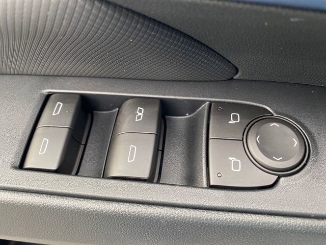 New 2026 Chevrolet Equinox EV LT FWD image 12