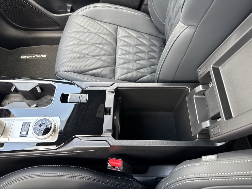 New 2026 Mitsubishi Outlander SEL AWD/4WD image 19