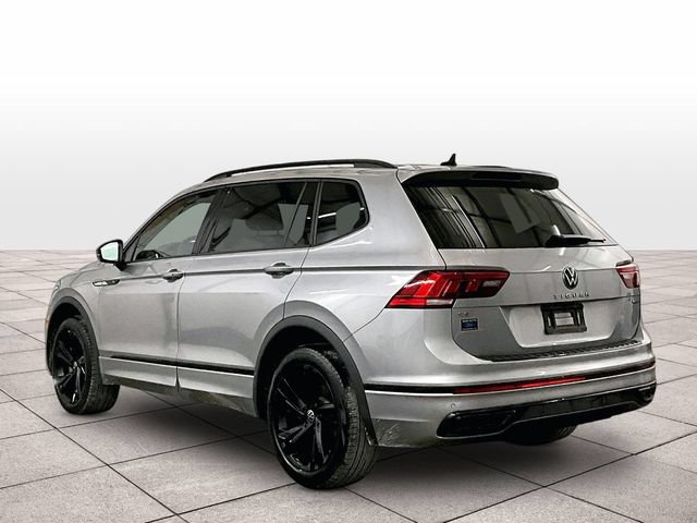 Used 2024 Volkswagen Tiguan SE R-Line AWD/4WD image 10