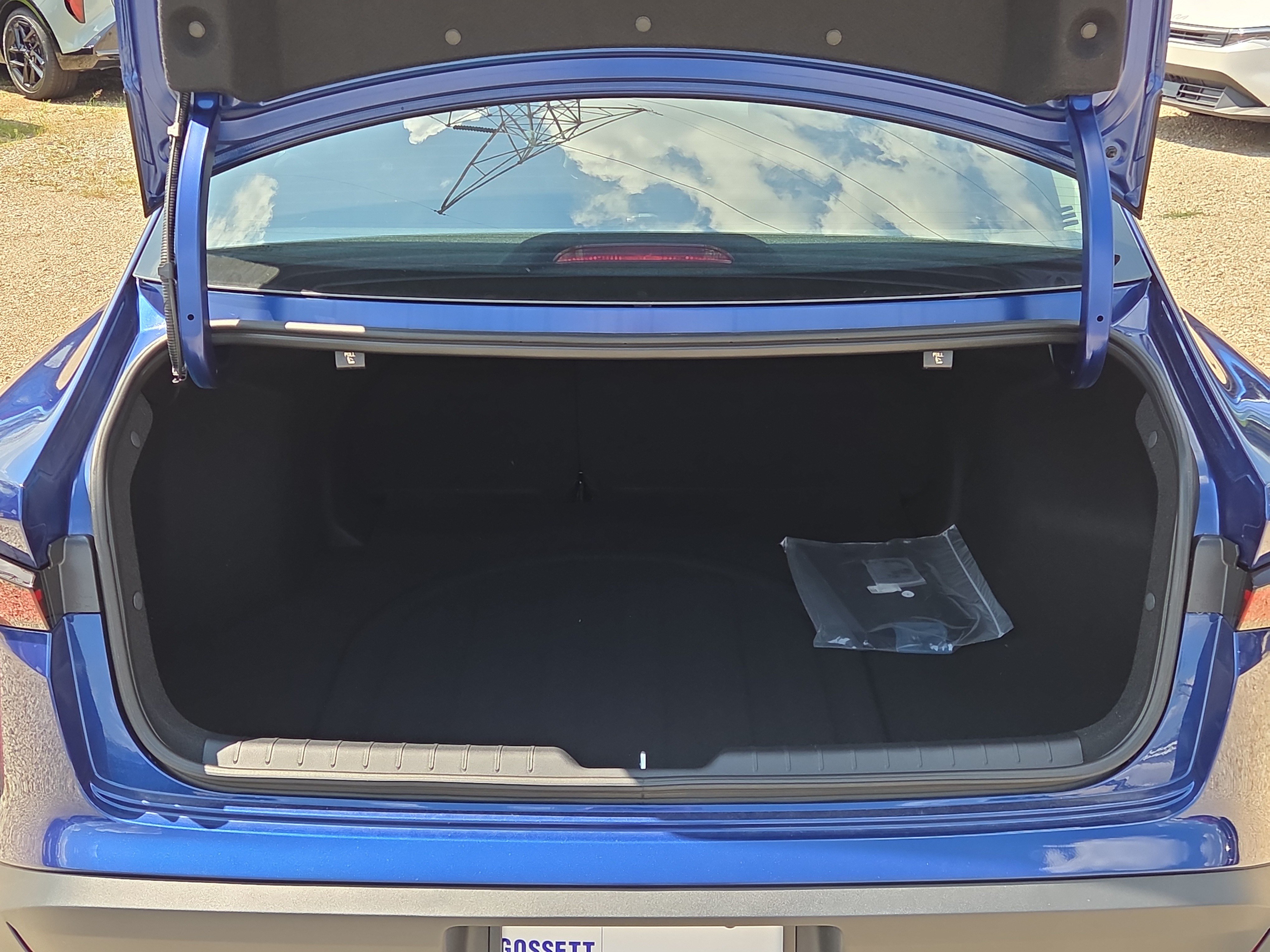 New 2026 Kia K4 FWD image 4