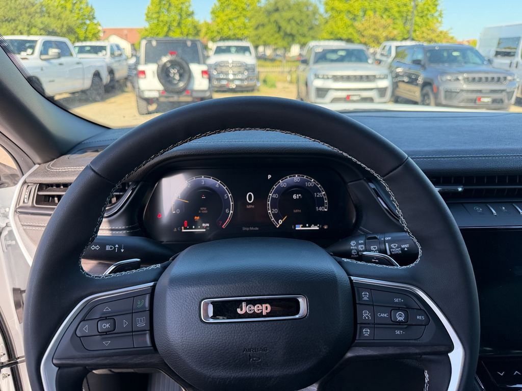 New 2026 Jeep Grand Cherokee L Limited AWD/4WD image 13
