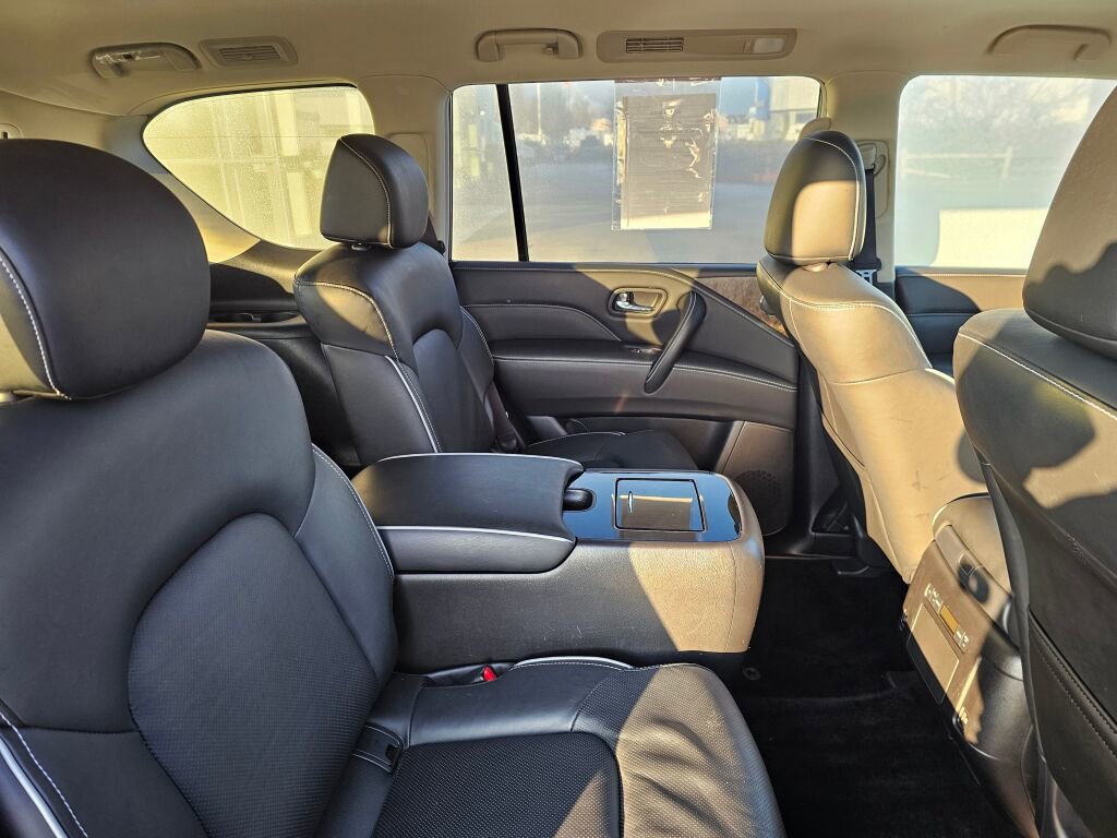 Used 2024 INFINITI QX80 Premium Select w/ Cargo Package image 15