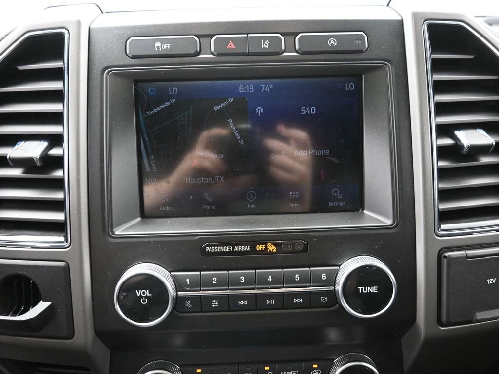 Used 2020 Ford Expedition XLT w/ Equipment Group 202A image 9