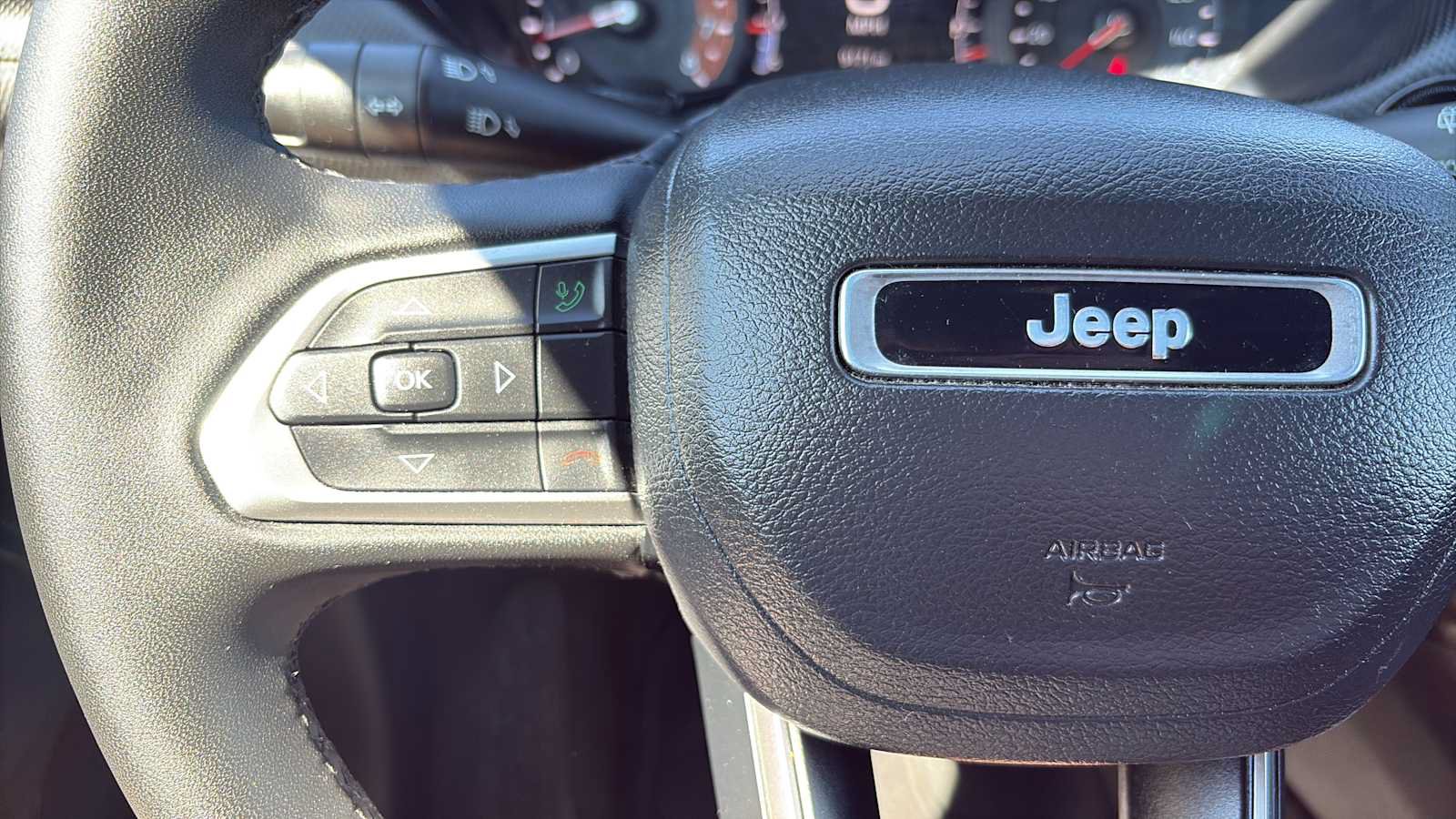 Used 2026 Jeep Compass Limited AWD/4WD image 9
