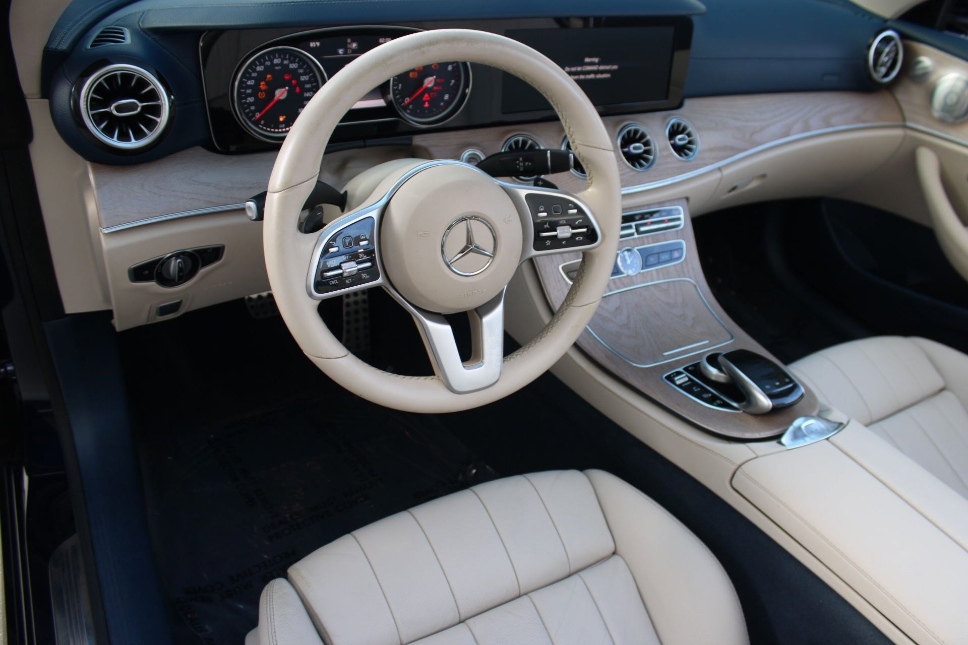 Used 2019 Mercedes-Benz E 450 Cabriolet image 4