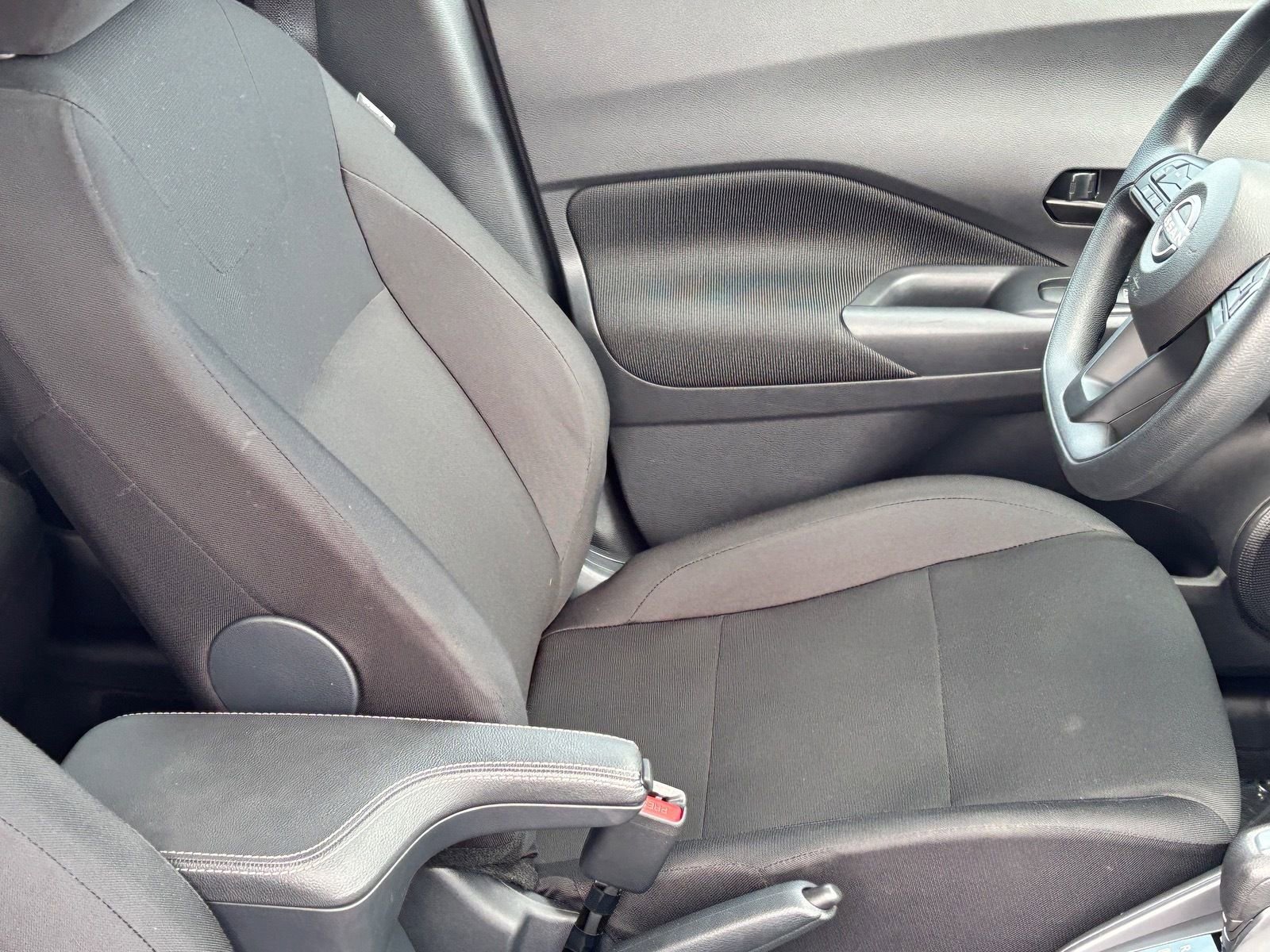 Certified 2025 Nissan Kicks Play S image 10