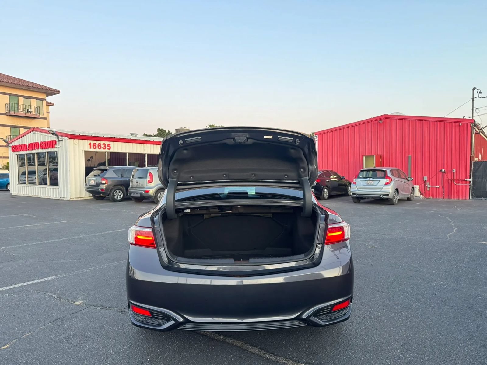 Used 2016 Acura ILX FWD image 7