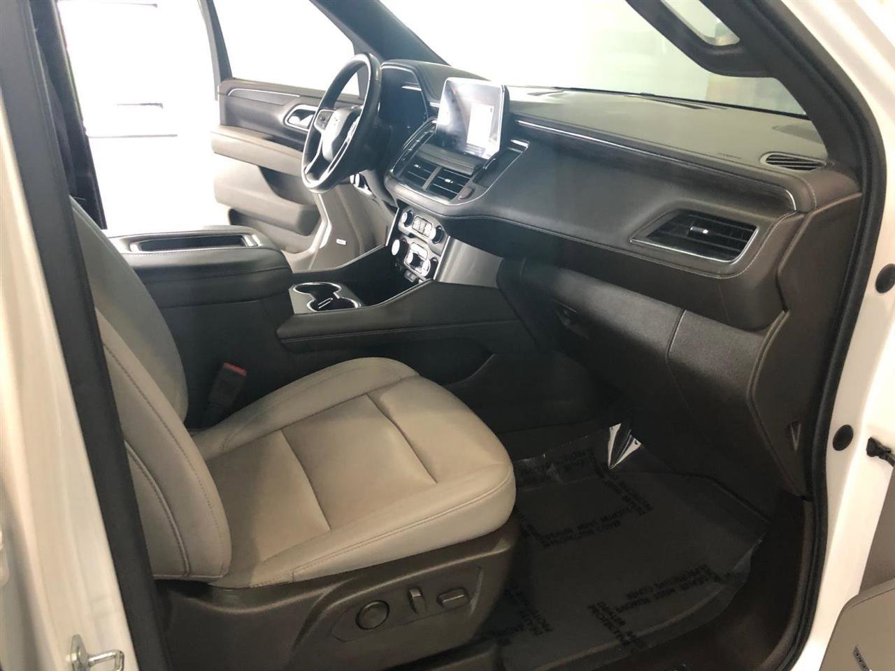 Used 2022 Chevrolet Tahoe LT image 14