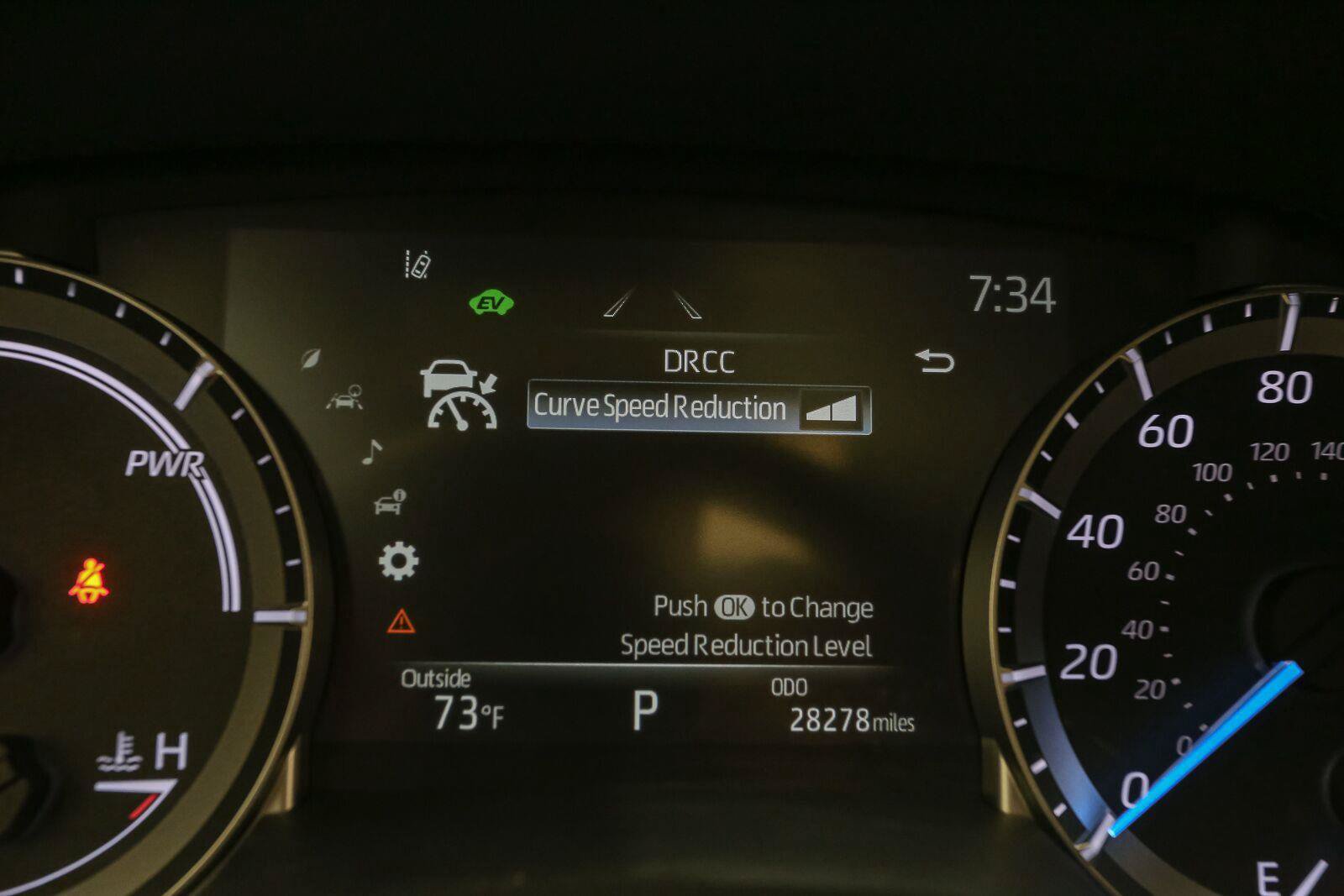Used 2023 Toyota Highlander XLE AWD/4WD image 42