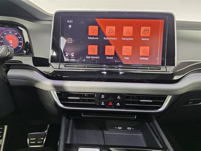 Used 2024 Volkswagen Atlas Peak Edition SEL AWD/4WD image 40