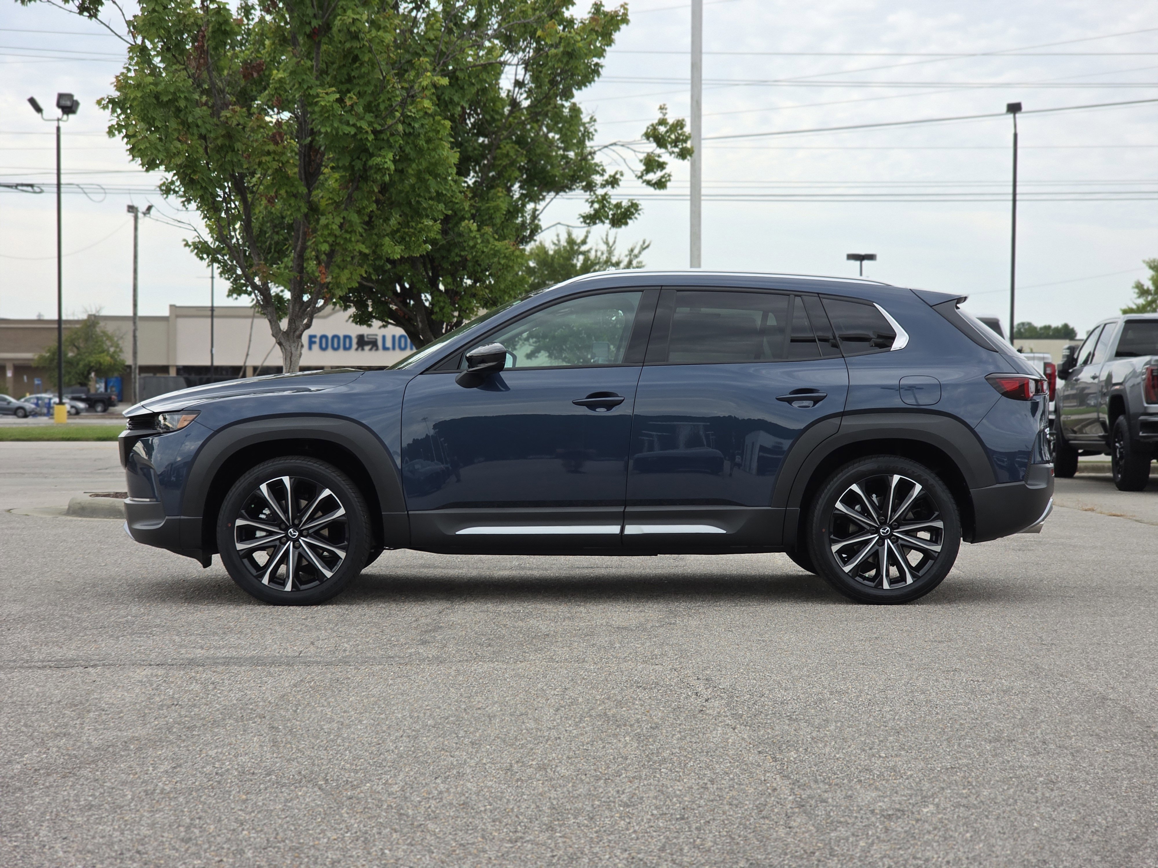New 2025 MAZDA CX-50 AWD 2.5 Turbo w/ Accent Package image 4