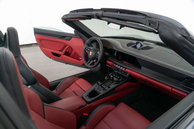 Used 2025 Porsche 911 Targa 4 GTS AWD/4WD image 25