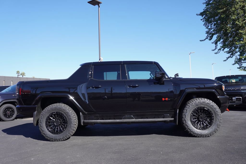 New 2025 GMC Hummer EV 3X w/ LPO, Illumination Package image 2