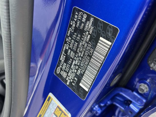 Certified 2025 Hyundai Elantra SE FWD image 18