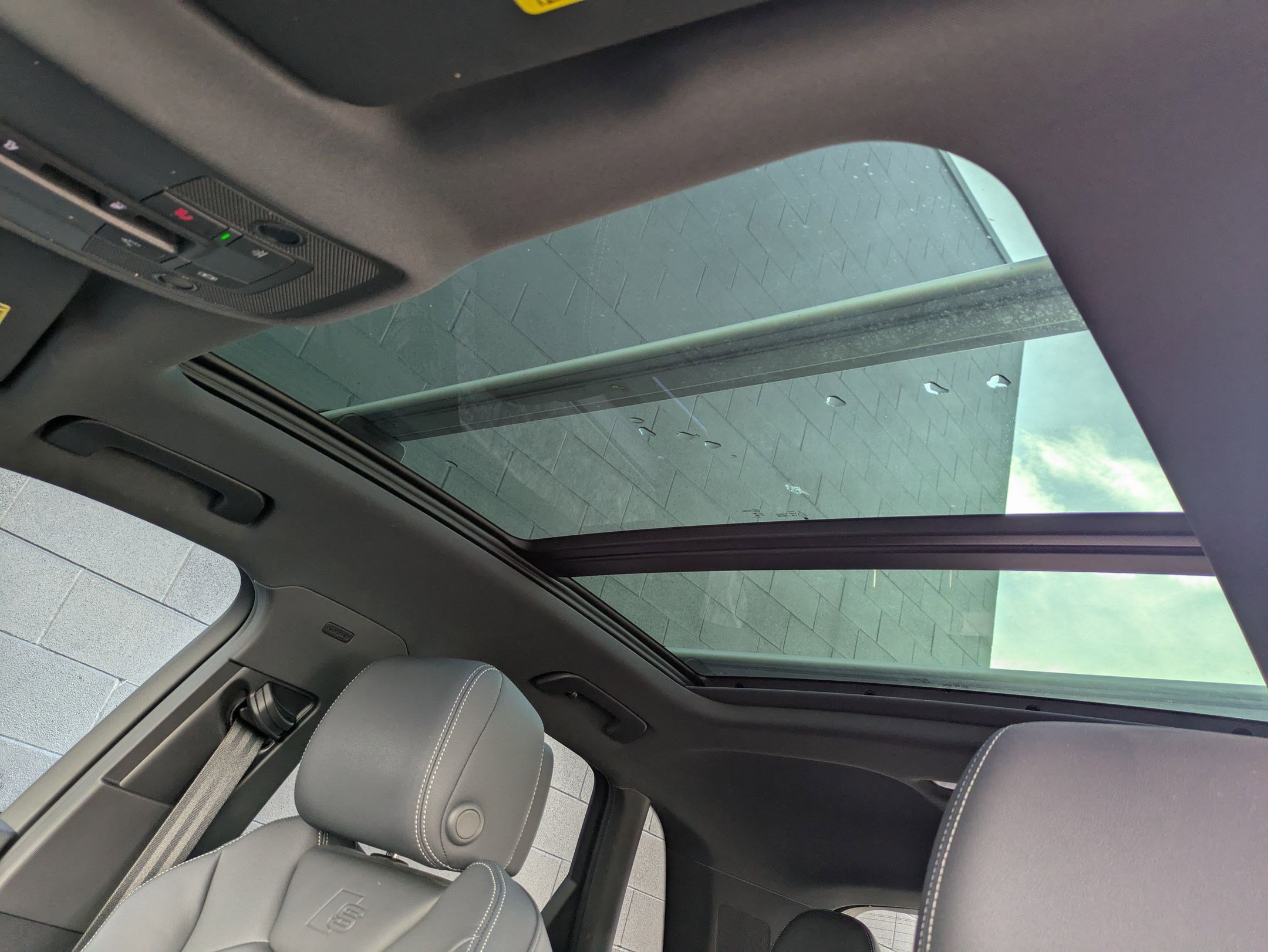 Used 2024 Audi Q3 2.0T Premium Plus w/ Premium Plus Package image 22