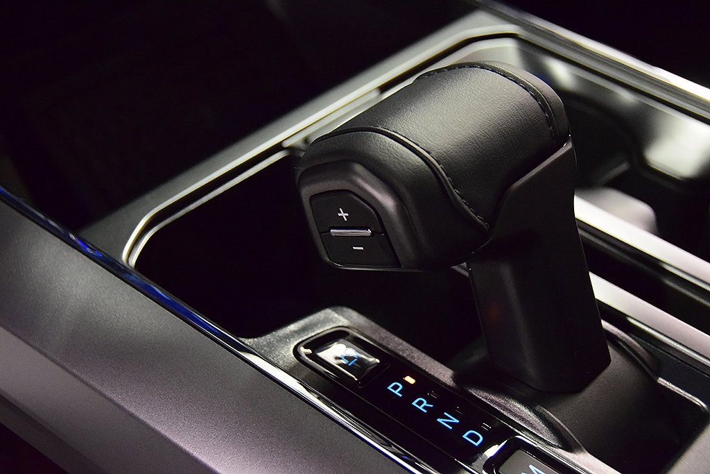 New 2026 Ford F150 XLT w/ Equipment Group 302A MID image 25