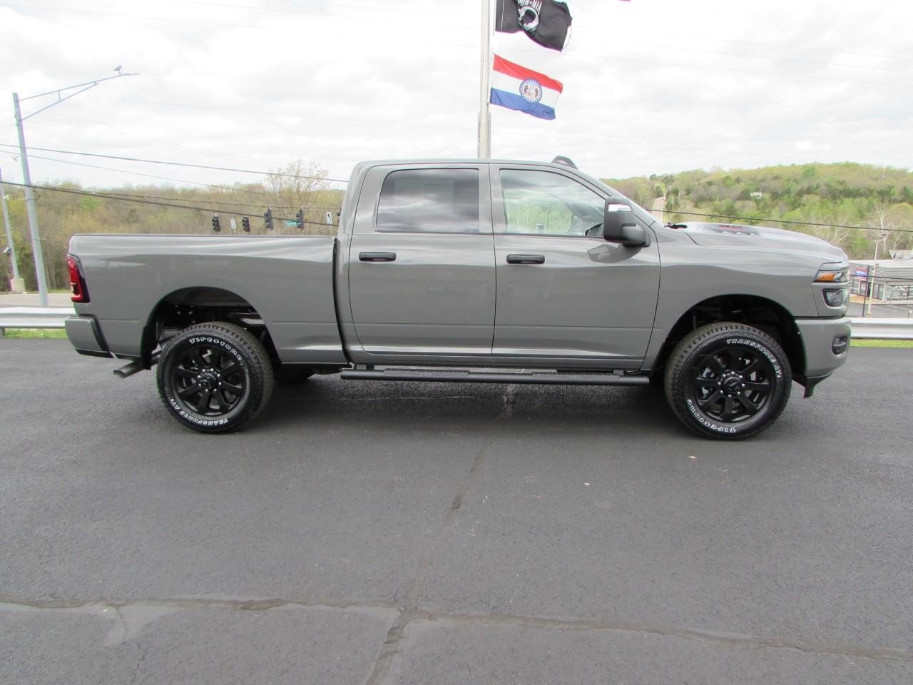 New 2026 RAM 2500 Tradesman AWD/4WD image 8