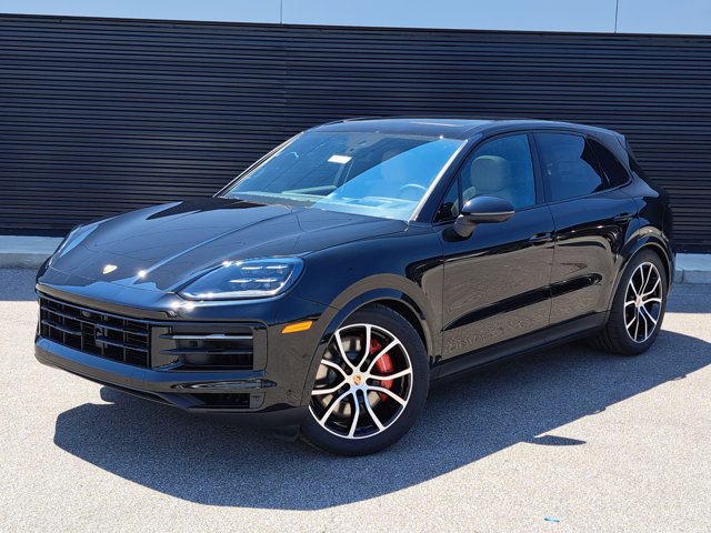 New 2025 Porsche Cayenne S