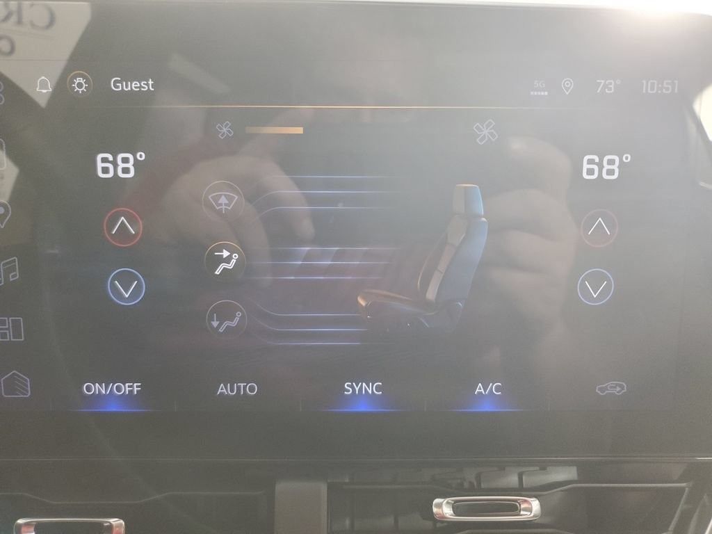 New 2026 Chevrolet Equinox ACTIV w/ Safety and Technology Package AWD/4WD image 33