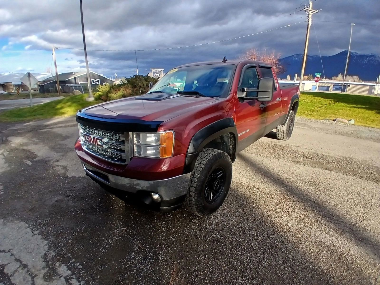 Used 2013 GMC Sierra 2500 SLE image 1